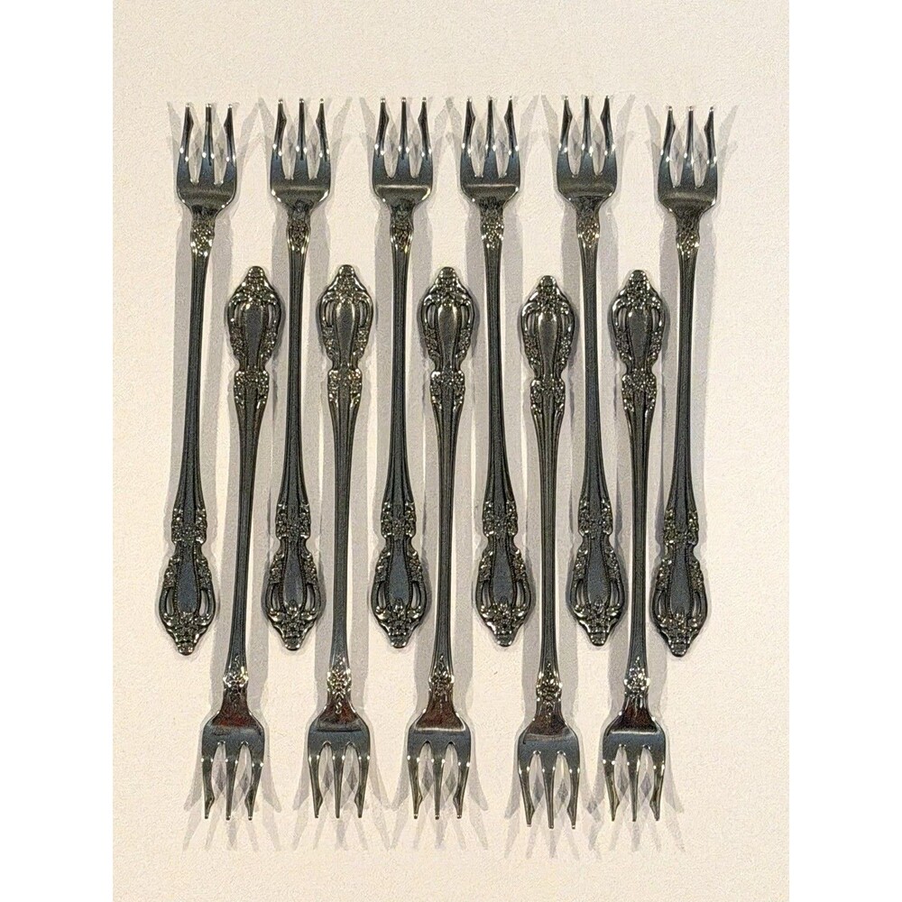 Set of 11 Oneida RAPHAEL Distinction Deluxe Stainless Seafood Cocktail Forks 6”